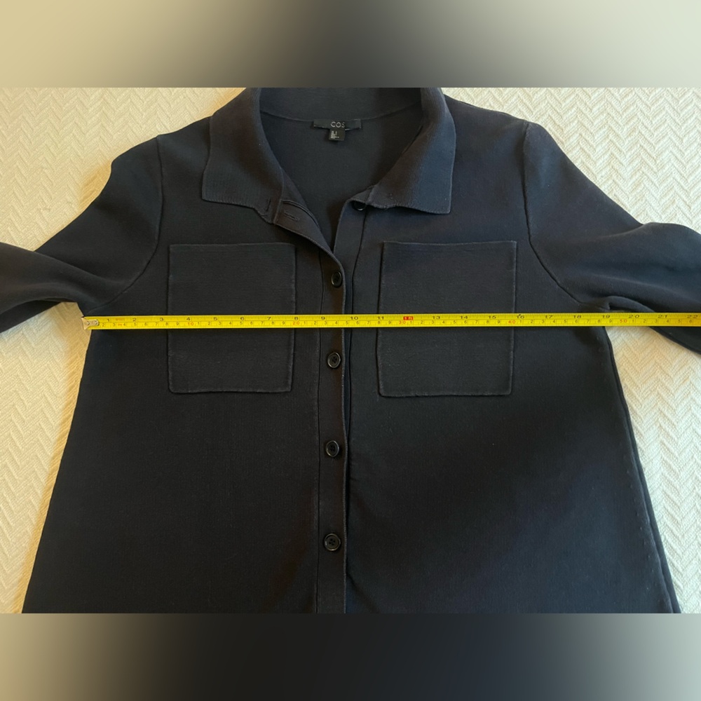 COS Button-Up Sweater - Picture 3 of 12